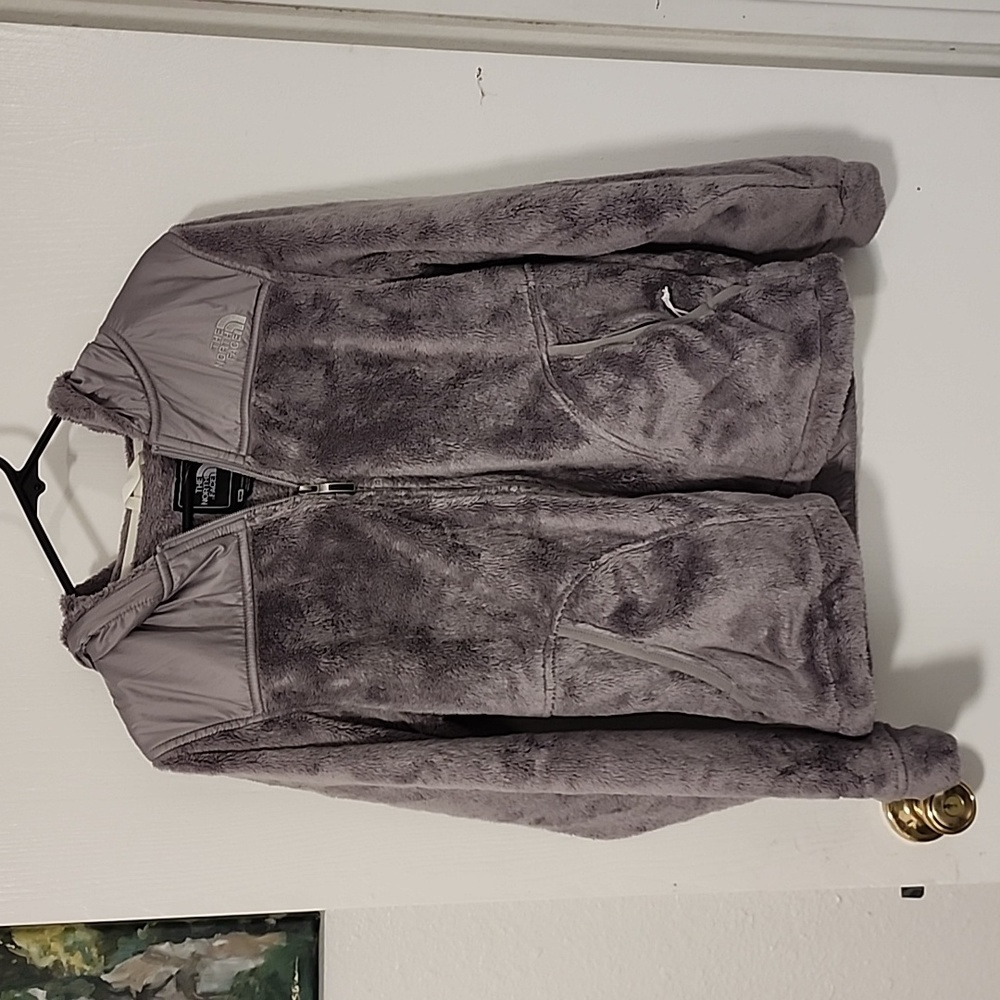 Hooded fuzzy north face